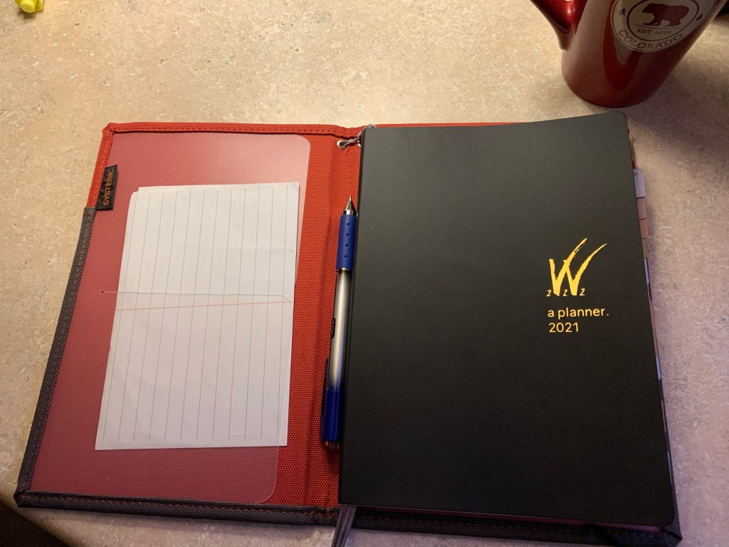 Wonderland 222 planner in cover